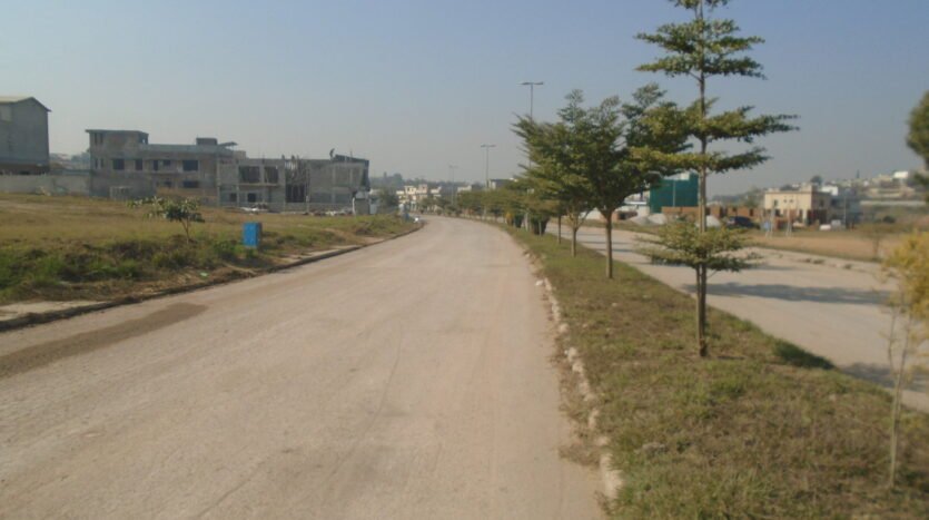 1K Liaqat Blvd solid ground Plot in DHA 5
