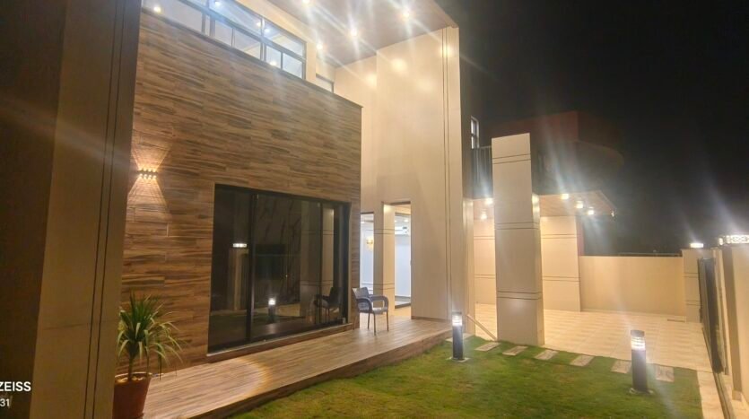 One kanal house for sale in Bharia town.