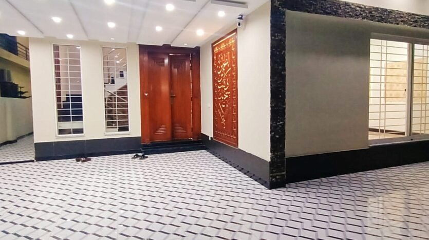 10 Marla Brand New house for sale Bahria Town Rawalpindi.